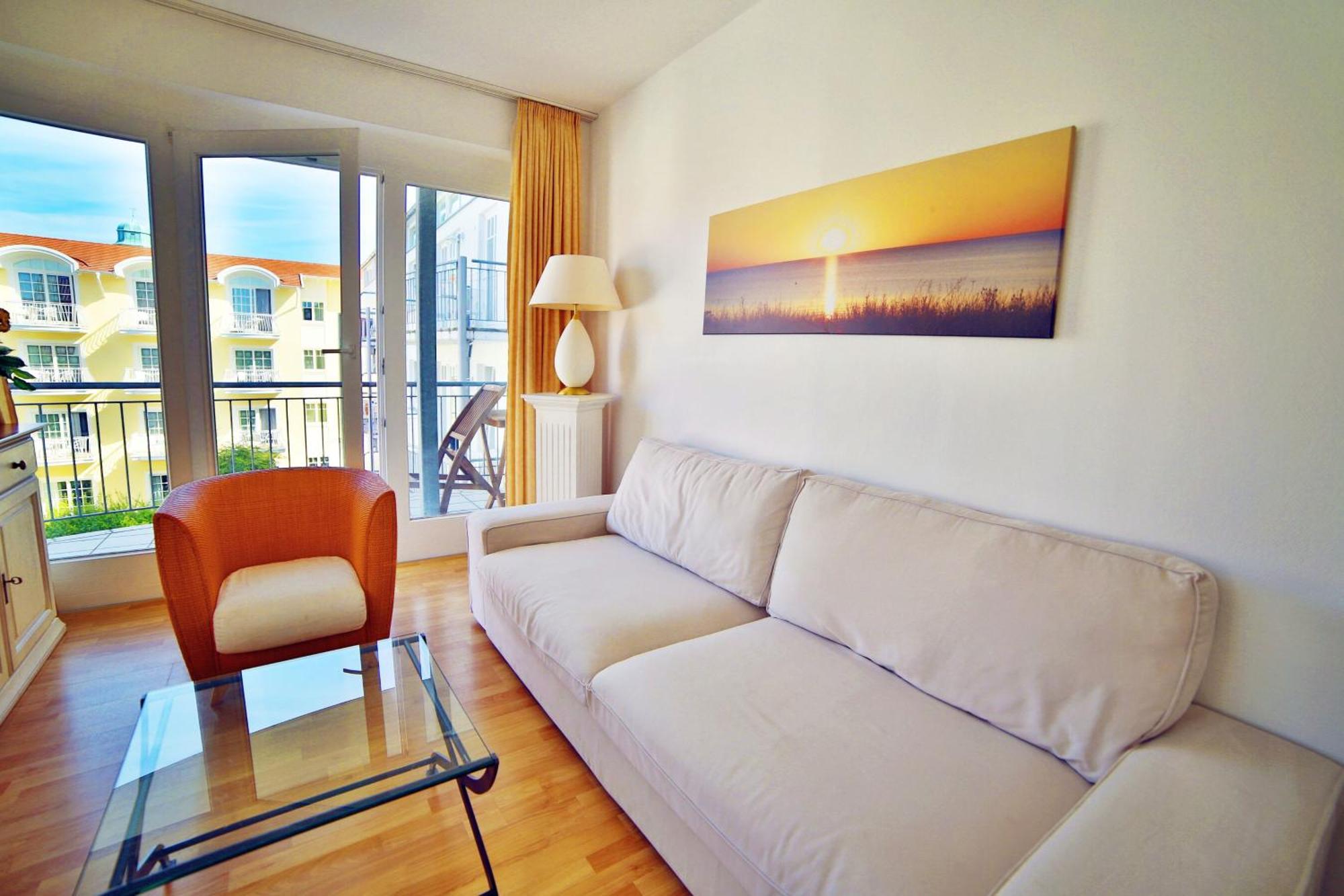 Binzer Strandgut Im Haus Jahreszeiten Apartment *